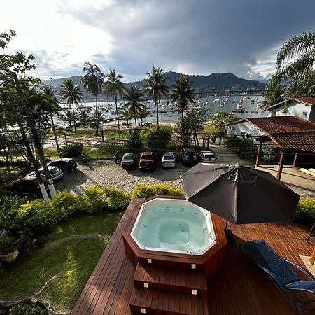 アングラドスレイス Casa Amarela Bed & Breakfast エクステリア 写真