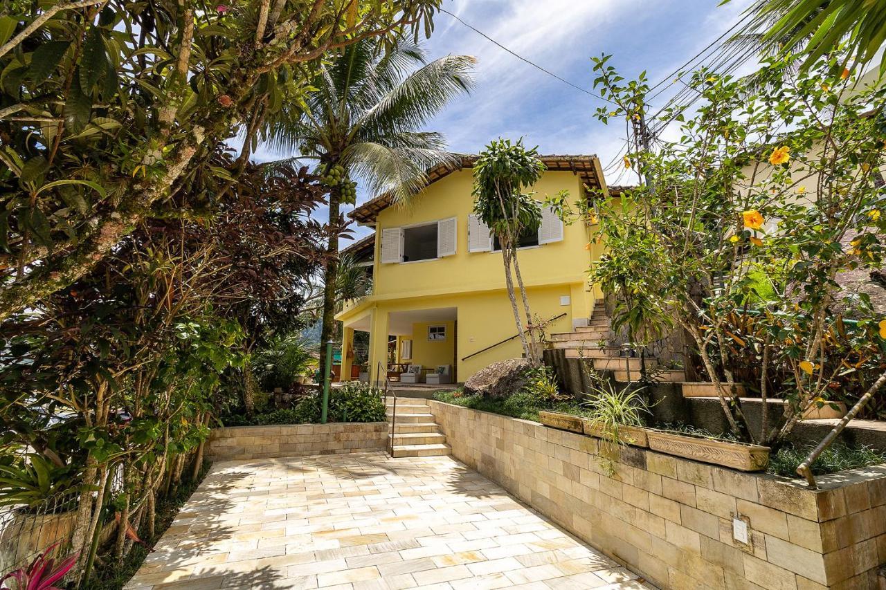 アングラドスレイス Casa Amarela Bed & Breakfast エクステリア 写真