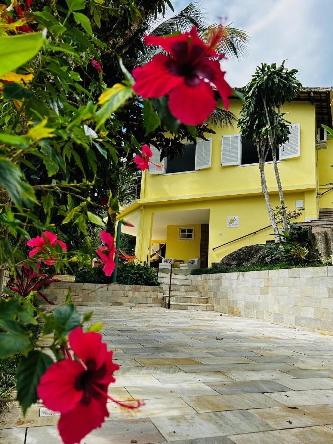 アングラドスレイス Casa Amarela Bed & Breakfast エクステリア 写真